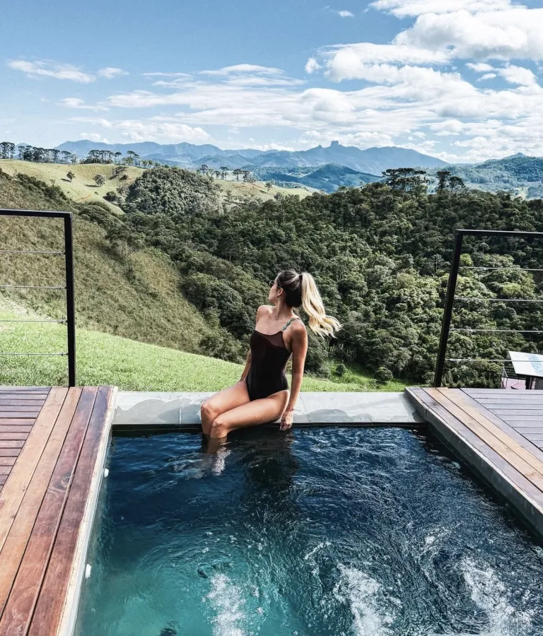 Aira Villa