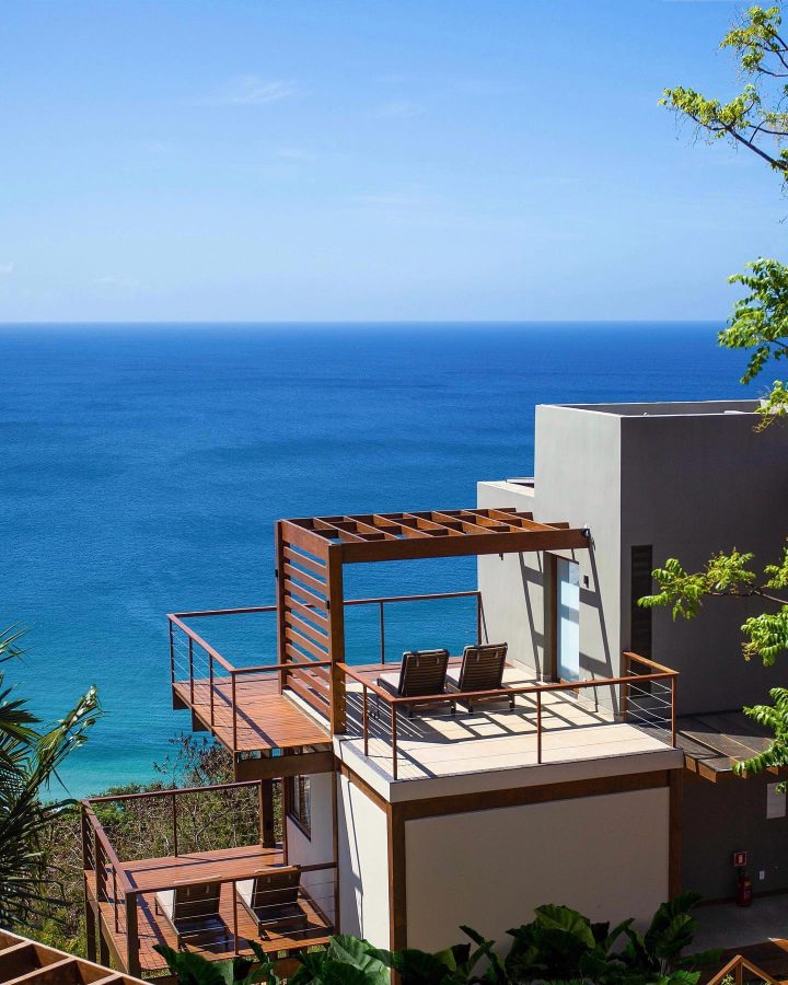 instagram.com/akana.noronha