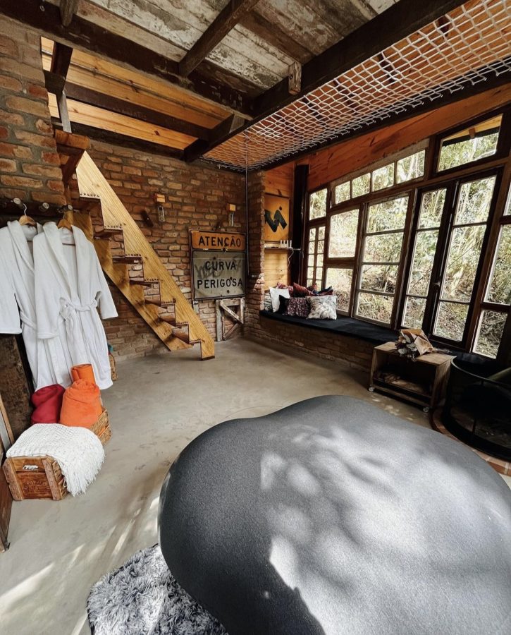 instagram.com/cabanaspousoalto