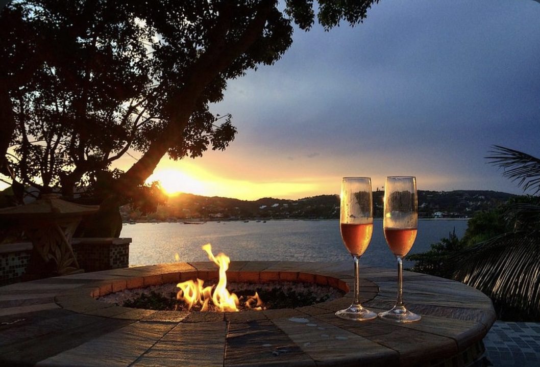 ferradura canto esquerdo Búzios