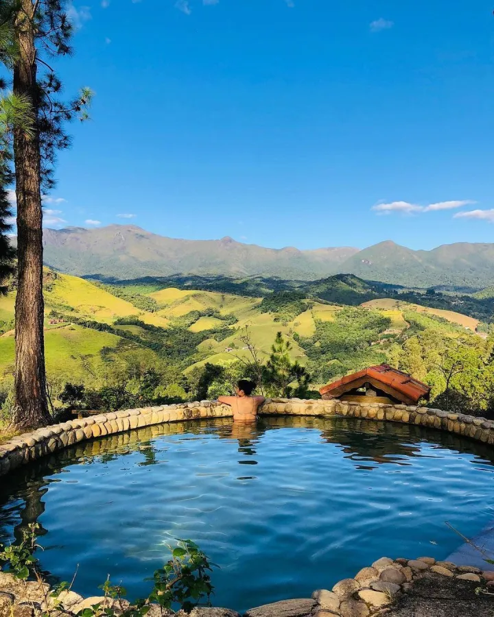 Casa da Colina Chalés