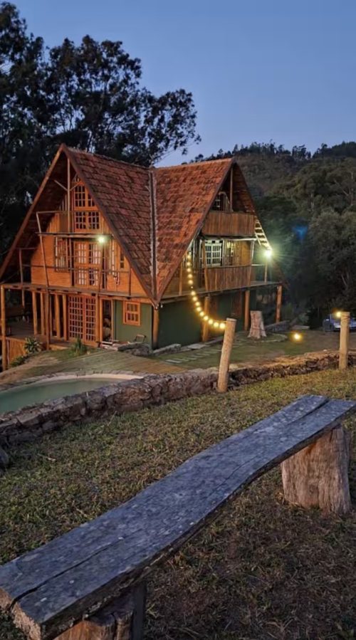 Estrada dos Quices Sn