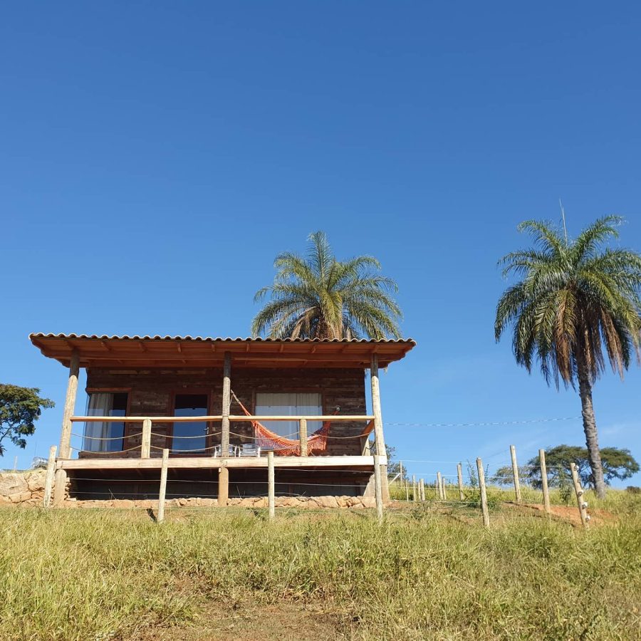 instagram.com/chalesdozevelho