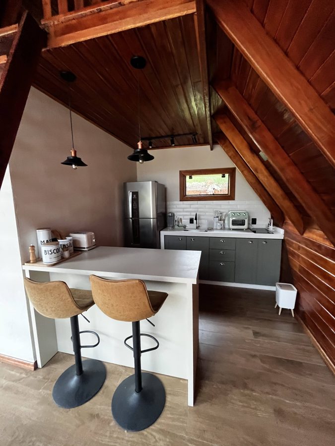 Estrada do Alegria, 316 - Vale Alpino