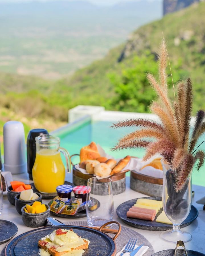 Rua Antonio Martins de Almeida, S/N - Dom Mauricio, Quixadá Ceara