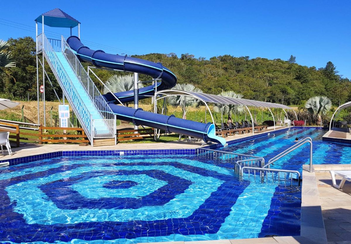 instagram.com/hotelfazendadonafrancisca