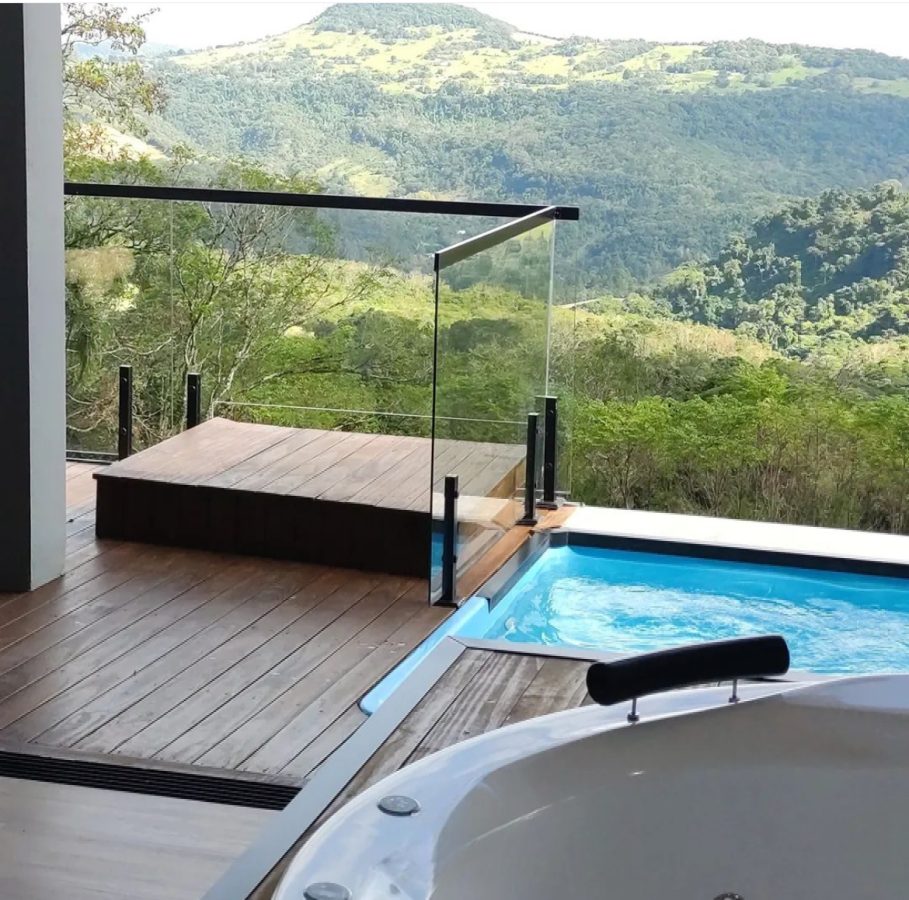 instagram.com/jg.cabanasdovale