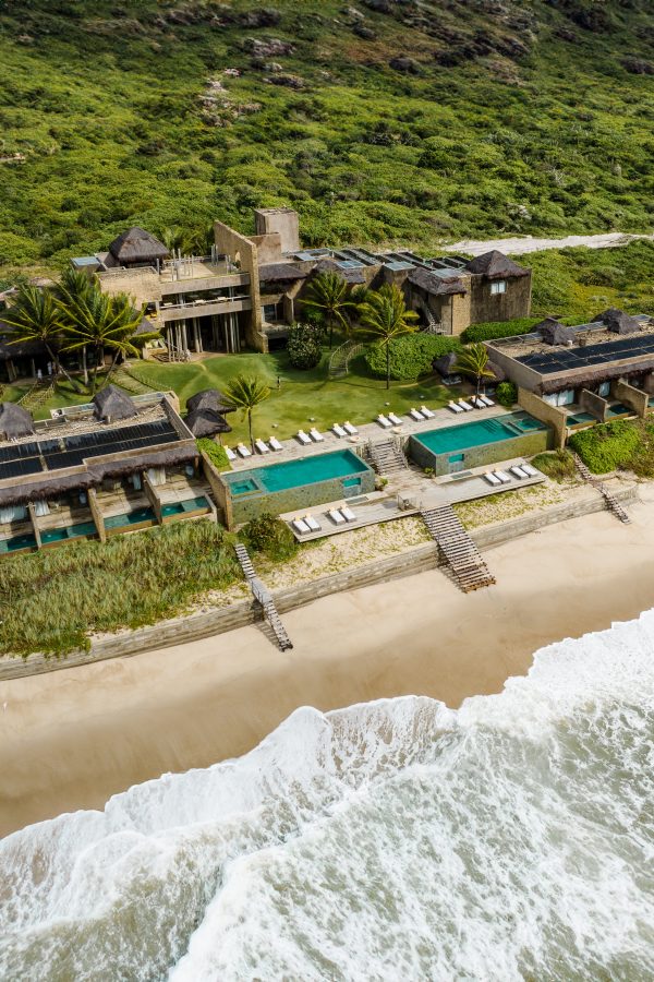 Rua Escritor Jorge de Lima, 58 - Barramar