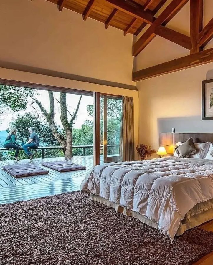 instagram.com/kuriuwahotel