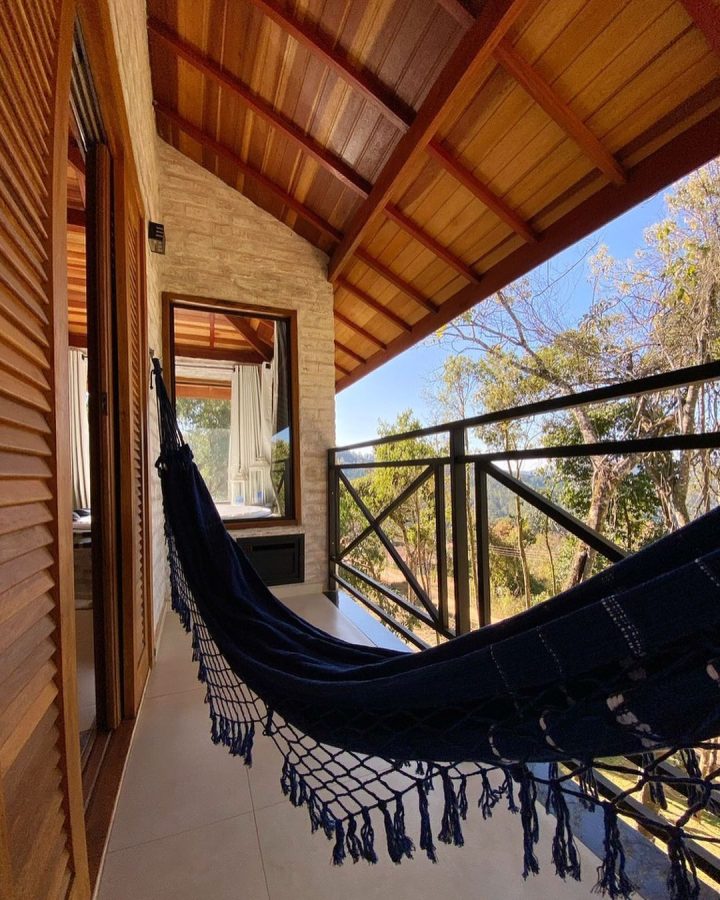 instagram.com/refugiophysis