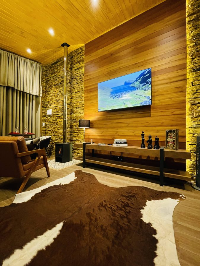 instagram.com/requintedospinhaischale