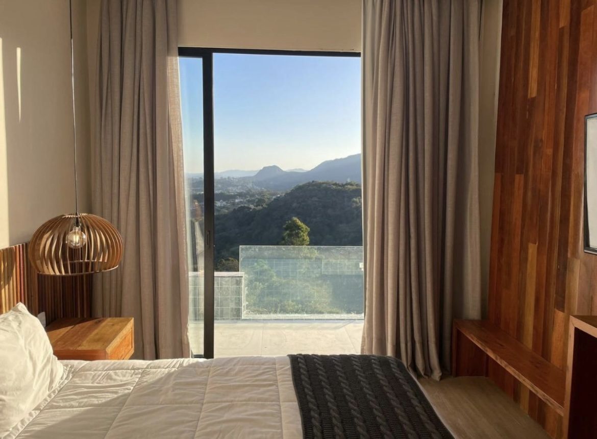 instagram.com/serranoexclusive