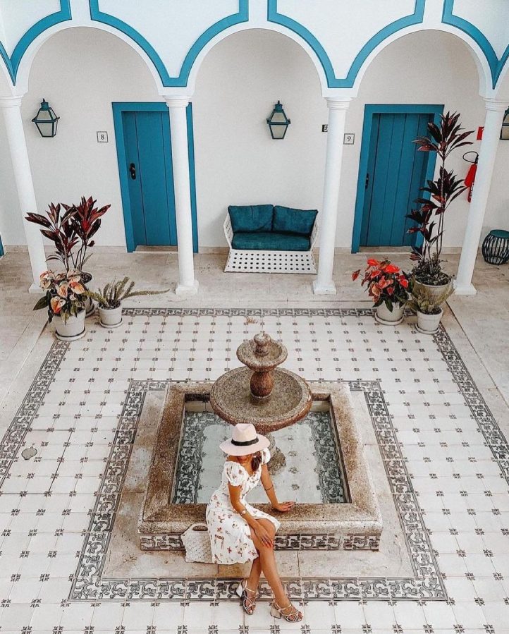 Rua Constantino Menelau, 48 - Passagem