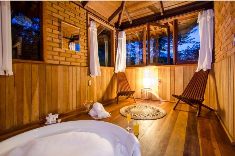 KM 10 Estrada RJ 151